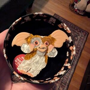 Erstwilder brooch Gizmo Gremlins